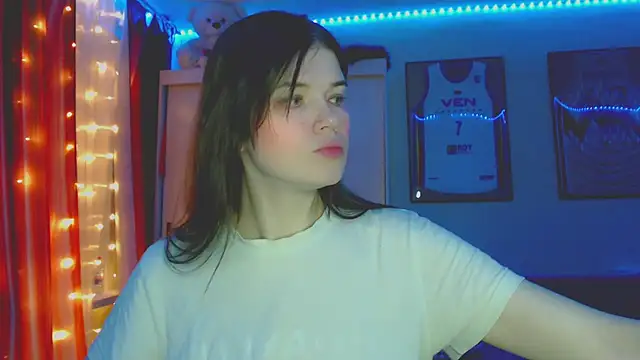 Snapshot of Klementa chatting on 19, 4, 2026 Klementa online show from 19, 4, 2026