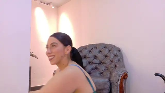 Snapshot of niky_smit chatting on 21, 9, 2025 niky smit online show from 21, 9, 2025