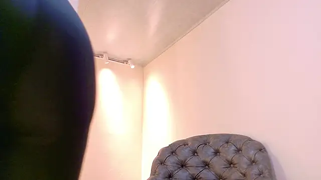 Snapshot of niky_smit chatting on 30, 9, 2025 niky smit online show from 30, 9, 2025