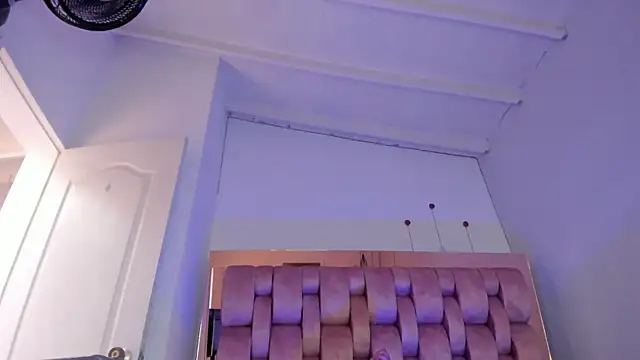 Snapshot of swt-booty chatting on 13, 3, 2025 swt-booty online show from 13, 3, 2025