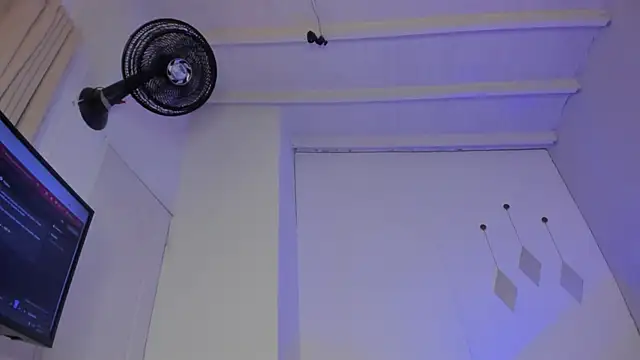Snapshot of swt-booty chatting on 9, 9, 2025 swt-booty online show from 9, 9, 2025