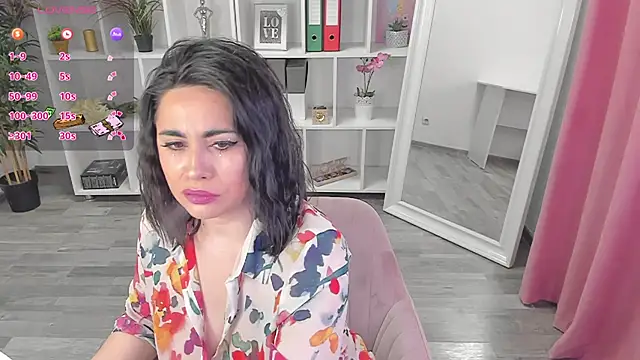 EmaBrownie online show from 3, 2, 2025