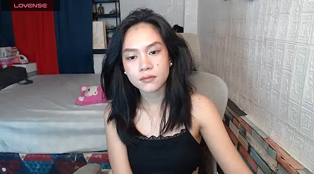 Snapshot of sweetmimi18 chatting on 23, 2, 2025 sweetmimi18 online show from 23, 2, 2025