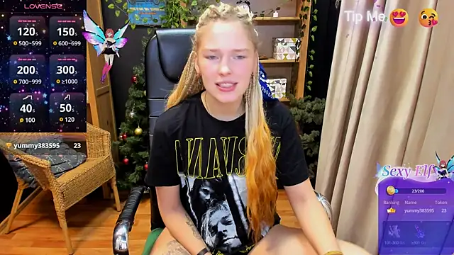 Snapshot of _fiona_Love chatting on 10, 1, 2025 fiona Love online show from 10, 1, 2025