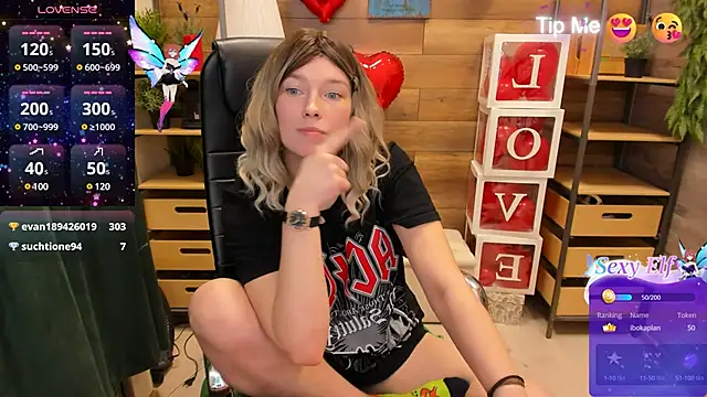 Snapshot of _fiona_Love chatting on 18, 2, 2025 fiona Love online show from 18, 2, 2025