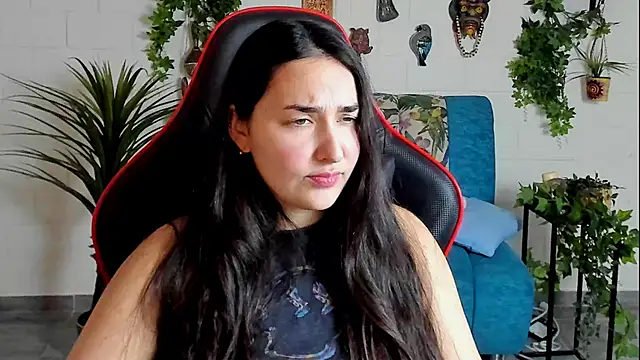 CeceliaJohnson online show from 24, 1, 2025