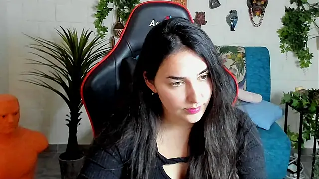 CeceliaJohnson online show from 25, 1, 2025