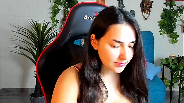 CeceliaJohnson online show from 29, 1, 2025