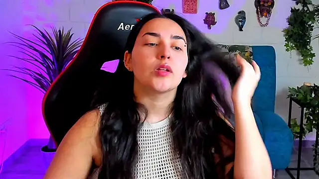 CeceliaJohnson online show from 6, 3, 2025