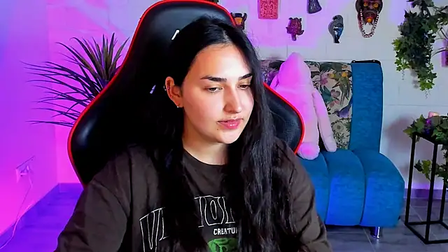 CeceliaJohnson online show from 18, 3, 2025