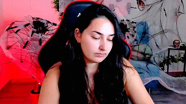 CeceliaJohnson online show from 24, 10, 2025