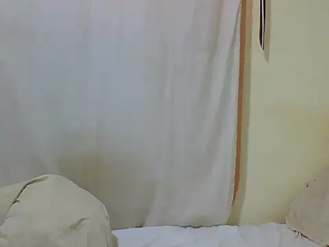 cute lavenda online show from 13, 5, 2026