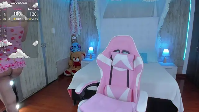 Snapshot of floryn_susana chatting on 25, 5, 2026 floryn susana online show from 25, 5, 2026
