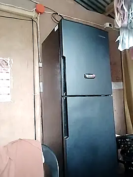 lickmepussy21 online show from 21, 4, 2026