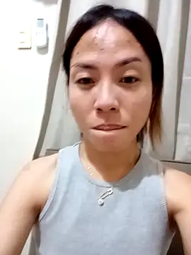 Snapshot of AsianTrixxx chatting on 10, 12, 2024 AsianTrixxx online show from 10, 12, 2024