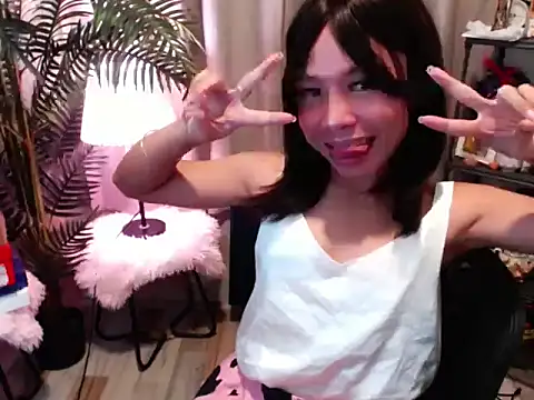 Snapshot of AsianTrixxx chatting on 14, 4, 2026 AsianTrixxx online show from 14, 4, 2026