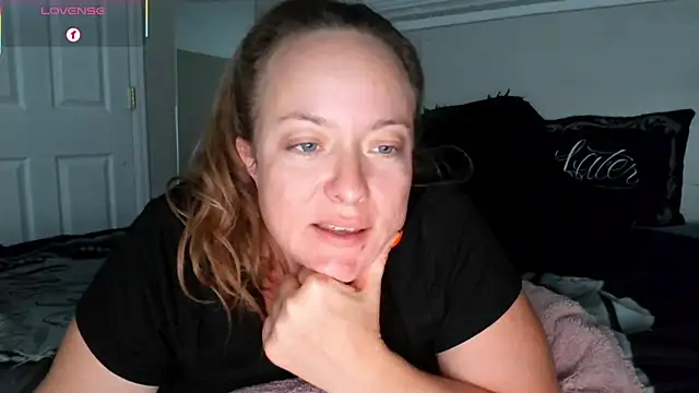 julimonroe online show from 8, 10, 2025