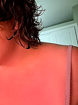 julimonroe online show from 30, 4, 2026