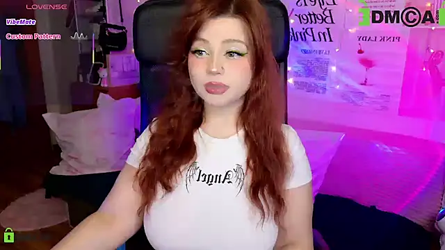 Snapshot of StellaMilla chatting on 21, 6, 2026 StellaMilla online show from 21, 6, 2026