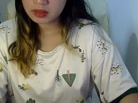    zurIII09  online show from 4, 10, 2025