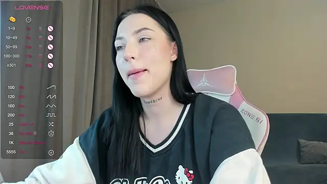 JenniferQueen11 online show from 29, 12, 2024