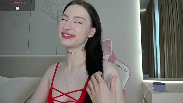 JenniferQueen11 online show from 14, 5, 2026