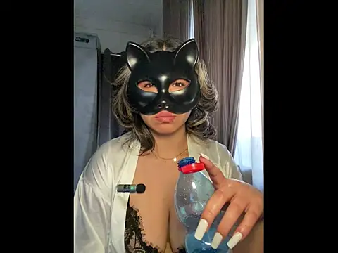 nenalayla online show from 18, 4, 2026