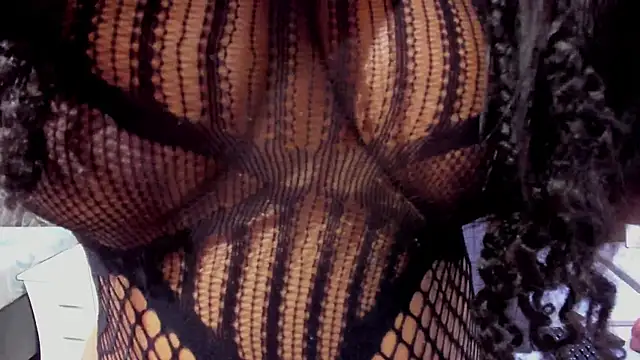 HellenJohansson online show from 12, 11, 2025