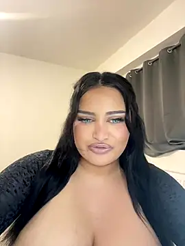 Snapshot of EmiliaPetrova chatting on 9, 11, 2025 EmiliaPetrova online show from 9, 11, 2025