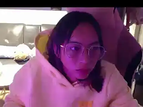 sexybigcockandtits online show from 12, 12, 2024