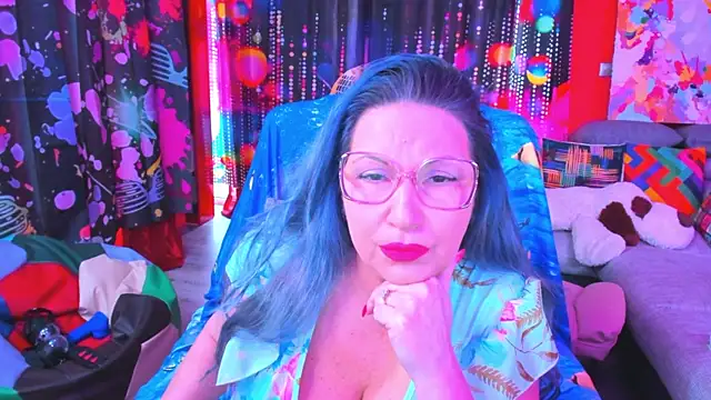 mature lisa naughty online show from 27, 2, 2025