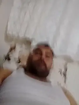 Snapshot of kevgir08 chatting on 16, 10, 2025 kevgir08 online show from 16, 10, 2025