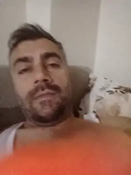 Snapshot of kevgir08 chatting on 26, 10, 2025 kevgir08 online show from 26, 10, 2025