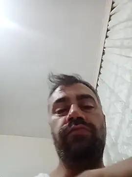 Snapshot of kevgir08 chatting on 31, 10, 2025 kevgir08 online show from 31, 10, 2025