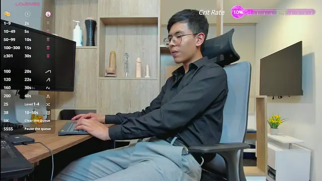 Jacob-Evans  online show from 5, 1, 2025