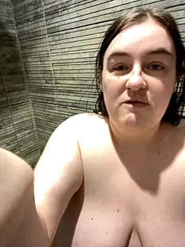 Rebecca Summer online show from 2, 10, 2025