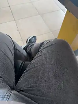 Snapshot of S2kicibey06 chatting on 15, 1, 2025 S2kicibey06 online show from 15, 1, 2025