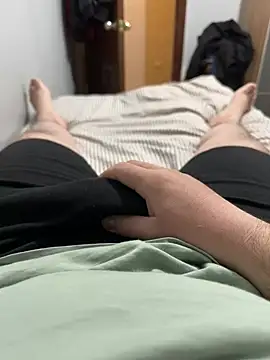 Snapshot of S2kicibey06 chatting on 23, 2, 2025 S2kicibey06 online show from 23, 2, 2025