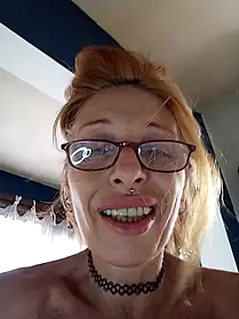FrozenWaffle online show from 3, 2, 2025