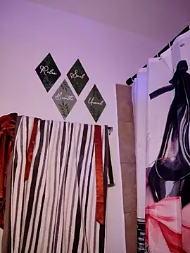 linalooove online show from 29, 9, 2025