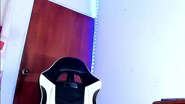 YeremiBrowm online show from 14, 1, 2025