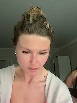 AngelMiaM online show from 21, 5, 2026