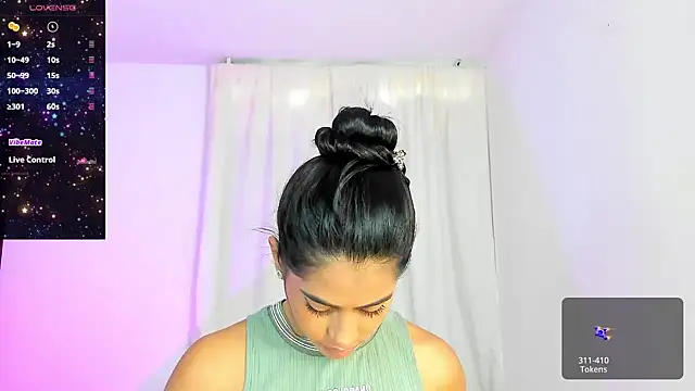 VioletaSotter online show from 1, 3, 2025