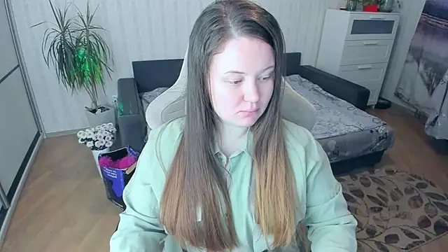 Jessica Rubatte online show from 3, 12, 2024