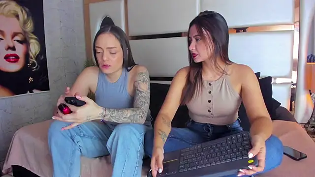 Snapshot of celestestars chatting on 9, 11, 2025 celestestars online show from 9, 11, 2025