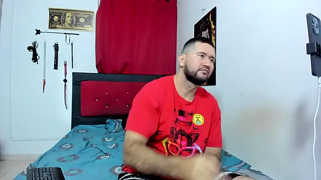 Snapshot of Lucyangelwebcams chatting on 18, 12, 2025 Lucyangelwebcams online show from 18, 12, 2025