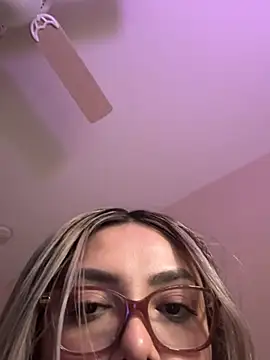 nativepumpkin95 online show from 12, 2, 2025