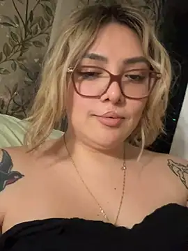 nativepumpkin95 online show from 7, 3, 2025