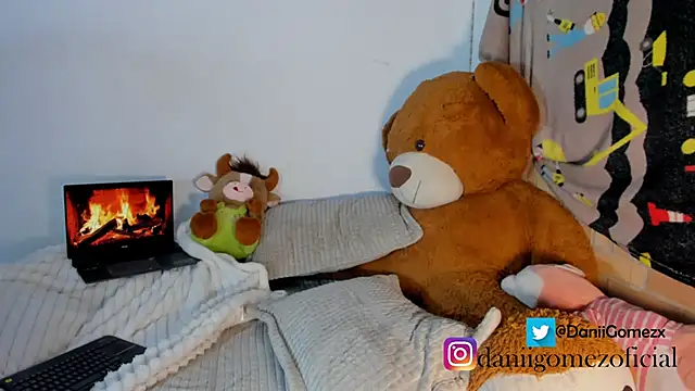dani rosee online show from 14, 7, 2026