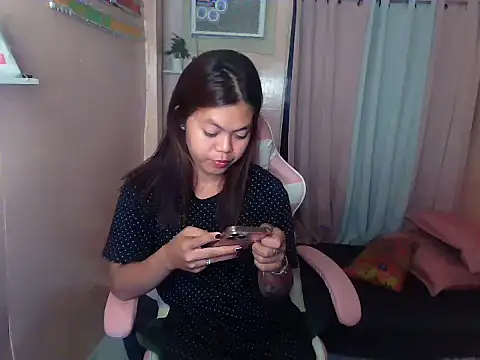 young salsalita online show from 17, 5, 2026